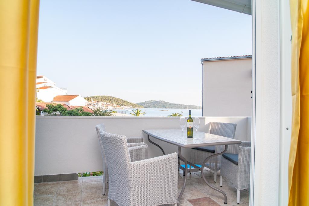 Apartment Ema Rogoznica  Ngoại thất bức ảnh