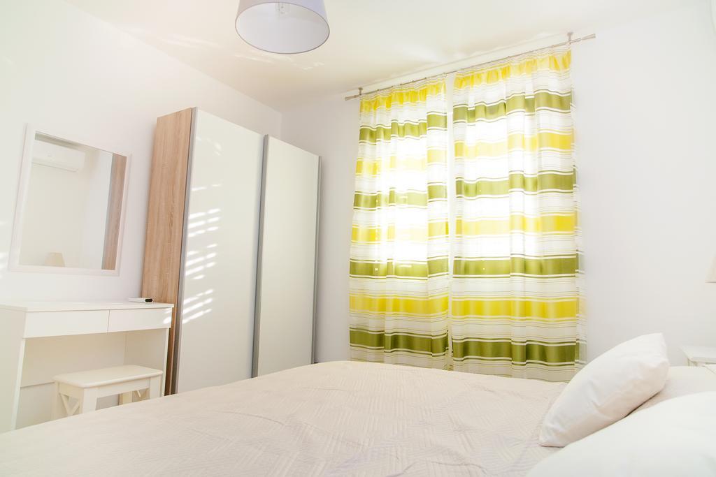 Apartment Ema Rogoznica  Ngoại thất bức ảnh