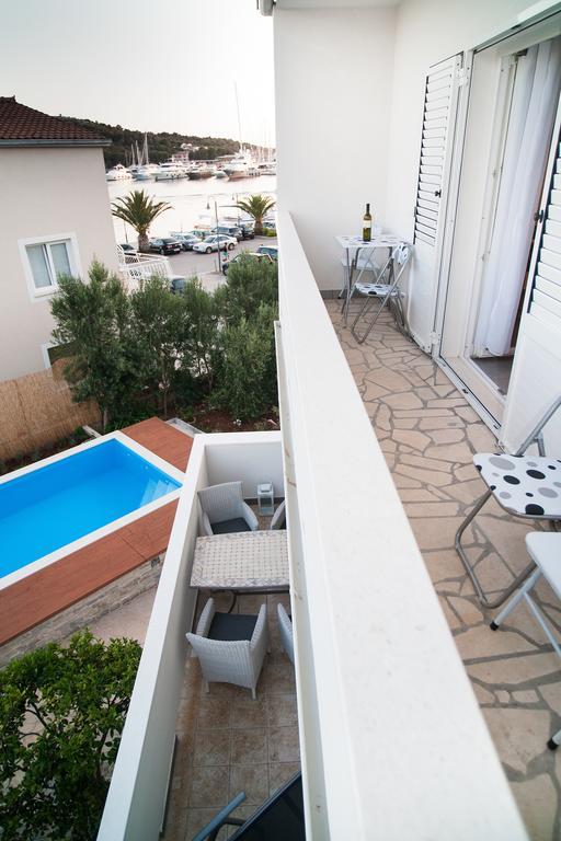 Apartment Ema Rogoznica  Ngoại thất bức ảnh
